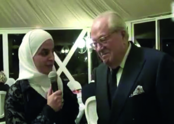 Interview, en 2009, de Jean-Marie le Pen par le Centre Zahra France (Grande-Scynthe), association musulmane chiite. Dirigé par Yahia Gouasmi – présent sur la liste antisioniste aux Européennes de 2009 aux côtés d’Alain Soral et de Dieudonné M’Bala M’Bala –, le centre fut fermé sur décision préfectorale en octobre 2018, en raison de sa propagande antisémite et terroriste. La décision fut confirmée par le tribunal administratif en juin 2019 (capture d'écran).