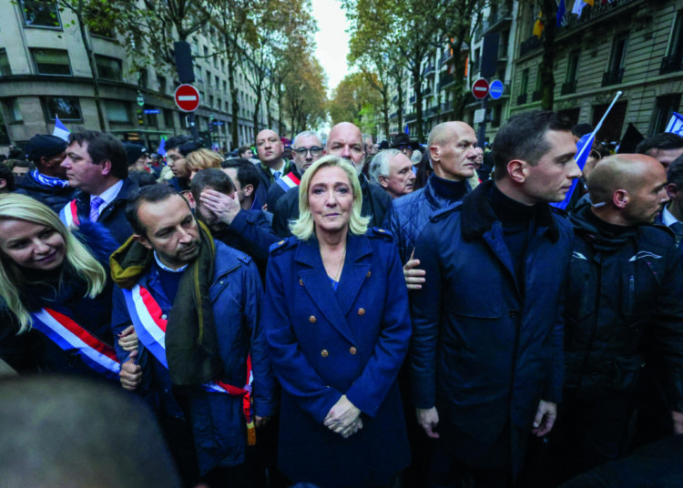 Le cortège du Rassemblement national (RN) lors de la manifestation contre l’antisémitisme le 12 novembre 2023. novembre (IP3 PRESS/MAXPPP)